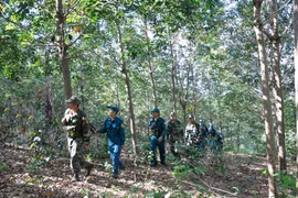 Công ty 72 vượt khó để hoàn thành "nhiệm vụ kép"