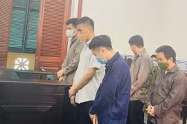 Chuyện "động trời" trong một tiệm mát-xa kích dục