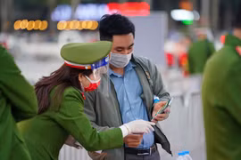 Khán giả không được mang máy ảnh vào sân Mỹ Đình trận Việt Nam gặp Trung Quốc