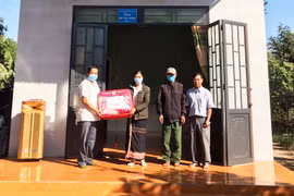 Gia Lai bàn giao 3 ngôi nhà cho gia đình khó khăn