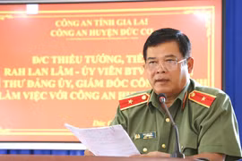 Lãnh đạo Công an tỉnh làm việc với Công an huyện Đức Cơ