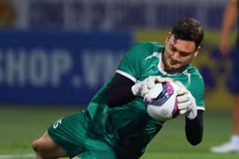 Có Đặng Văn Lâm, Bình Định mơ đến ngôi vô địch V.League?