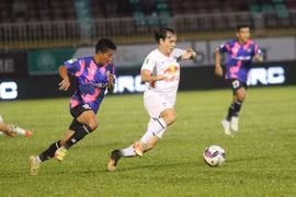 Liều thuốc tinh thần cho Hoàng Anh Gia Lai