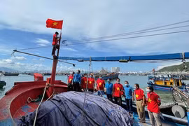 Khơi dậy lòng yêu nước