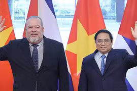 Việt Nam tặng Cuba 5.000 tấn gạo, 2 nước hợp tác phát triển nông lương