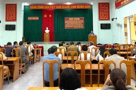 Hơn 400 cán bộ, đảng viên huyện Kông Chro được quán triệt các văn bản của Đảng