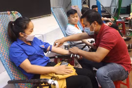 232 đoàn viên, thanh niên tham gia hiến máu tình nguyện