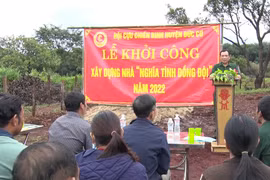 Đức Cơ: Xây dựng nhà nghĩa tình đồng đội