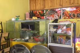 Đắk Lắk: Nhóm thanh niên bịt kín mặt, che biển số xe đập phá quán ăn mới mở