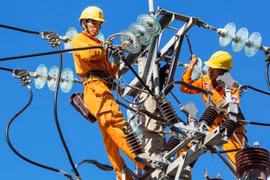 Bộ Công thương đề xuất mua điện từ Lào