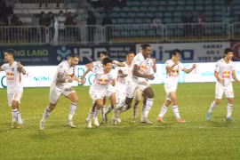 Tuấn Linh tỏa sáng giúp Hoàng Anh Gia Lai vào bán kết Cúp Quốc gia