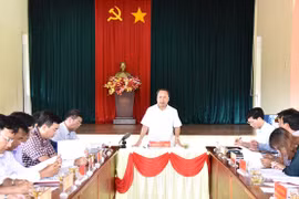 Phó Bí thư Thường trực Tỉnh ủy Châu Ngọc Tuấn: Đẩy mạnh tuyên truyền để người dân xã Đak Trôi thay đổi nếp nghĩ, cách làm