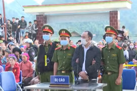 Tuyên án tử hình thầy cúng đầu độc người phụ nữ bằng nước lá ngón