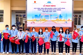 Phát động học sinh, sinh viên chấp hành pháp luật về an toàn giao thông