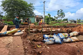 Sẽ thu hồi giấy phép nếu chậm khắc phục các tồn tại trong thi công Dự án nâng cấp quốc lộ 19