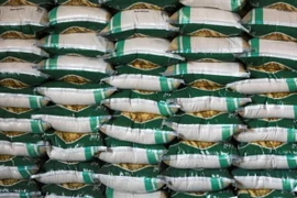 Gạo Việt Nam tăng giá sau khi Ấn Độ cấm xuất khẩu