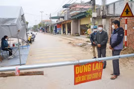 Truy vết hơn 4.600 người từ F1 đến F5 ở Đông Triều, quân đội phun khử khuẩn, tiêu độc