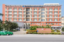 Bắt giam trưởng khoa và 2 điều dưỡng BV Đa khoa trung ương Quảng Nam