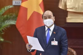 Thủ tướng họp khẩn về Covid-19 tại nơi tổ chức Đại hội Đảng XIII