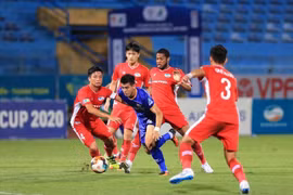 Phòng chống COVID-19, một số trận đấu ở LS V.League 2021 đá không khán giả