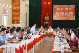 Mang Yang gặp mặt báo chí nhân dịp Tết Tân Sửu