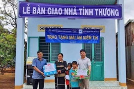 Pleiku: Bàn giao 3 căn nhà tình thương cho hộ nghèo