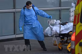 Bằng chứng cho thấy biến thể mới của SARS-CoV-2 gây tử vong cao hơn