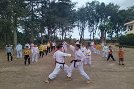 Sôi nổi phong trào thể dục thể thao quần chúng ở Chư Păh