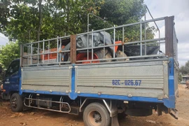 Pleiku: Tông vào xe tải đang dừng đèn đỏ, nam thanh niên tử vong