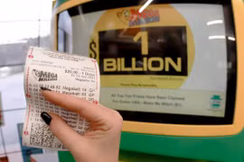 Trúng số 1 tỉ USD ở Mỹ