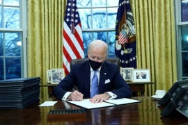 Lãnh đạo Việt Nam gửi điện mừng ông Joe Biden nhậm chức Tổng thống Mỹ