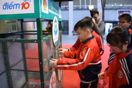 Phát động chương trình 'Vì mái trường xanh' thu gom rác gây quỹ học bổng