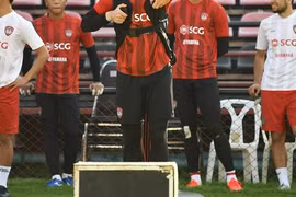 FIFA vào cuộc, fan của Đặng Văn Lâm hồi hộp