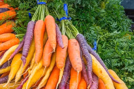 6 lợi ích tuyệt vời của cà rốt đen có thể bạn chưa biết