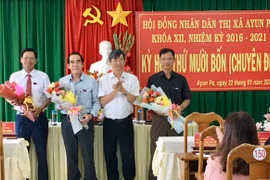 Ông Ksor Vinh được bầu giữ chức Chủ tịch HĐND thị xã Ayun Pa