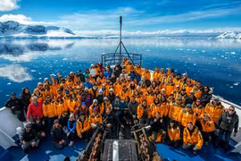 Những đôi chân không mệt mỏi