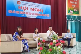 Gieo ước mơ cho trẻ bản nghèo