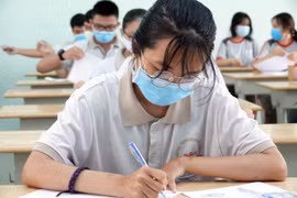 Câu chuyện giáo dục: Đừng 'nấu cơm', 'dọn sẵn' mỗi mùa thi !