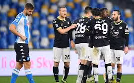 Serie A | Napoli 1 - 2 Spezia | "Động đất" tại Diego Armando Maradona