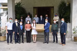 Hỗ trợ cộng đồng người Việt tại Thái Lan phòng chống đại dịch COVID-19