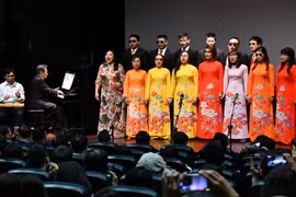 Bài 2: Thanh âm hy vọng