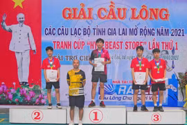 Giải Cầu lông các câu lạc bộ tỉnh Gia Lai mở rộng: Mãn nhãn người hâm mộ