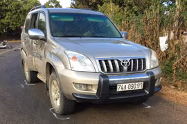 Đức Cơ: Xe máy va chạm với ô tô, nam thanh niên tử vong tại chỗ