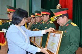 Gia Lai: Khen thưởng 28 tập thể, cá nhân xuất sắc trong thực hiện nhiệm vụ quốc phòng-an ninh