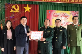 Bí thư Tỉnh ủy Đắk Lắk: Biên phòng phải tăng cường kiểm soát nhập cảnh phòng dịch Covid-19, bảo vệ Đại hội Đảng XIII