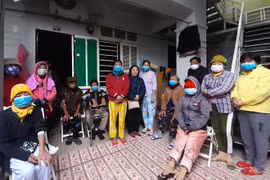 "Năm Covid" của xóm chạy thận