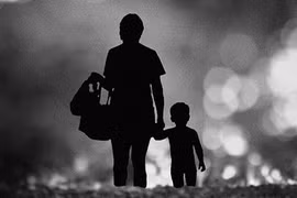 Suốt một đời con mắc nợ mẹ, mẹ ơi!