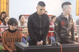 Trả giá vì buôn bán "cái chết trắng"