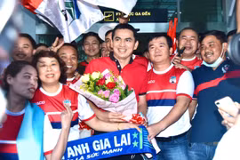 Kiatisak được chào đón nồng nhiệt khi trở lại Pleiku