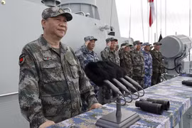 Chủ tịch Trung Quốc Tập Cận Bình chỉ đạo quân đội sẵn sàng chiến đấu